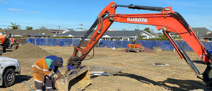 Digger bucket and earthmoving equipment repairs - Mobile Welding Auckland